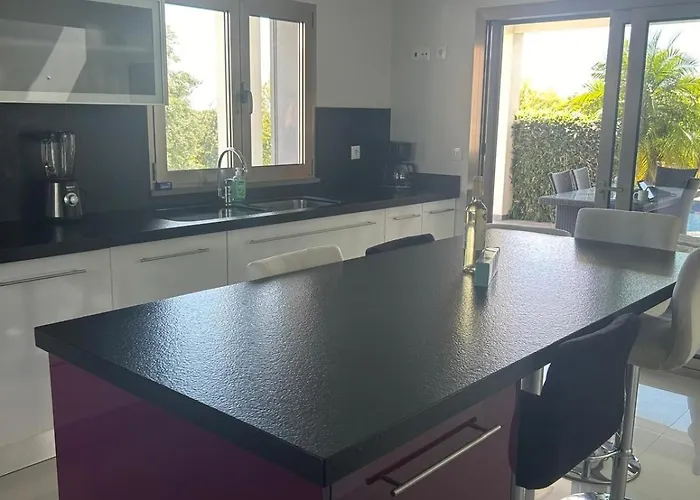 فيلة Luxury In البوفيرا