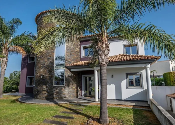 Luxury In البوفيرا